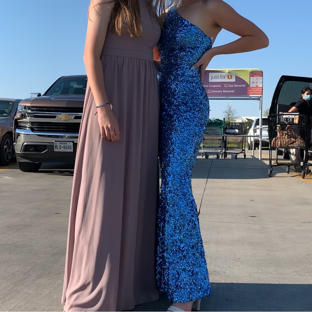 SHERRI HILL PROM DRESS